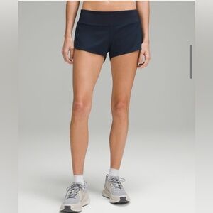 lululemon athletica Speed Up Low-Rise Lined Short 2.5”